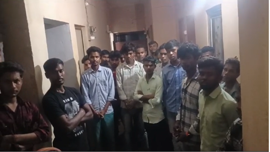 Bihar: पूर्णिया में नौकरी के नाम पर बड़ा फर्जीवाड़ा,