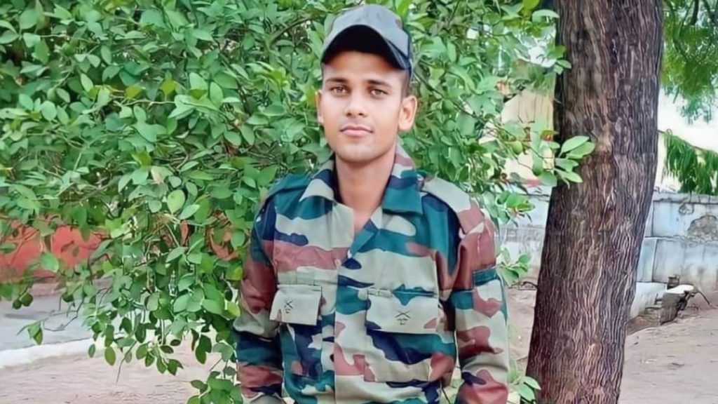Jammu Kashmir में तैनात सेना के जवान सौरभ द्विवेदी शहीद, ड्यूटी के दौरान बिगड़ी थी तबीयत