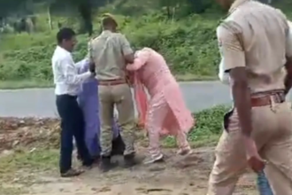 Rajasthan: टोडाभीम में अतिक्रमण हटाने पहुंची SDM की पिटाई, बालों से पकड़कर जमीन पर गिराया