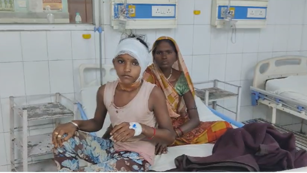 Uttar Pradesh महसी क्षेत्र में आदमखोर भेड़िये का आतंक