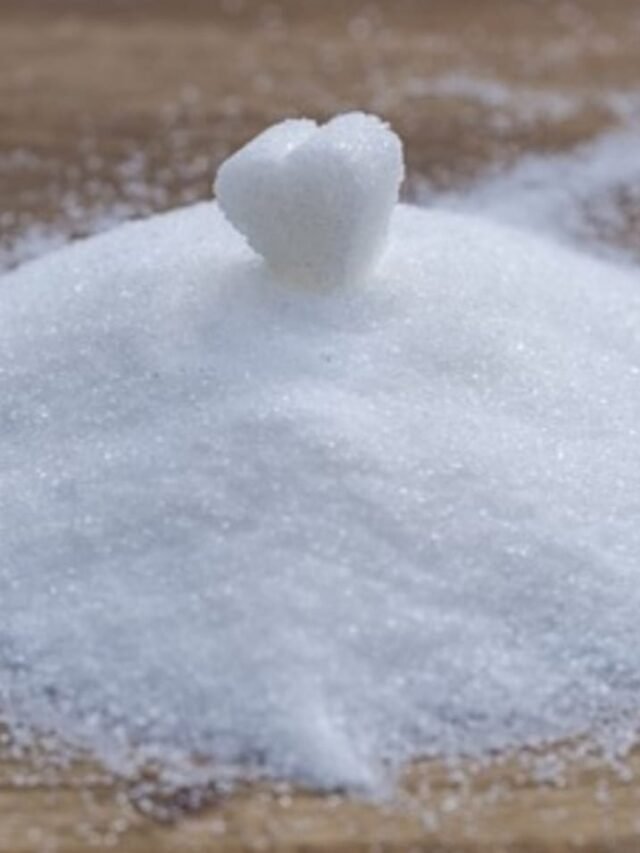 where-does-salt-in-the-sea-come-from