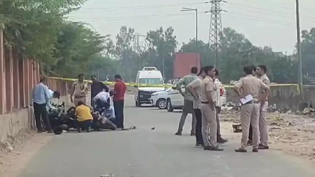 गोलाबारी के बीच Delhi Police की तेजी से कार्रवाई, दो अपराधियों को किया गिरफ्तार