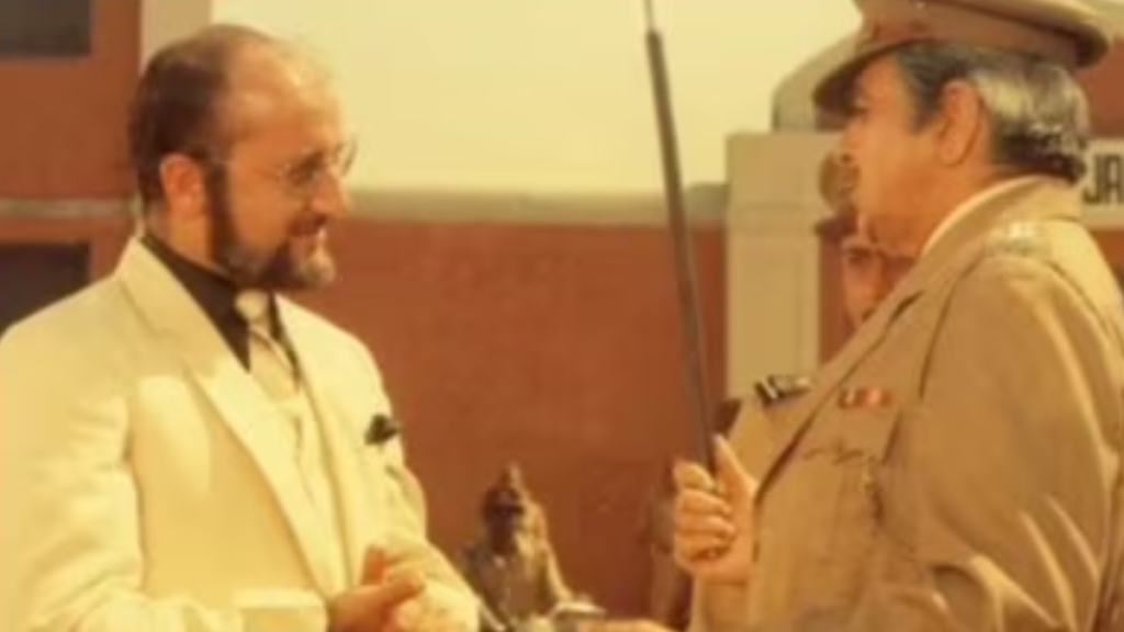 Anupam Kher ने दिलीप कुमार