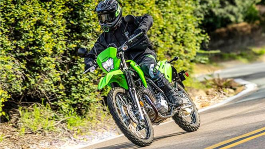 Kawasaki Klx-230 Launch से पहले टीज़र, 17 अक्टूबर को होगी लॉन्च, क्या KLX 230 S आ रही है? 2 KLX 230 S आ रही है?