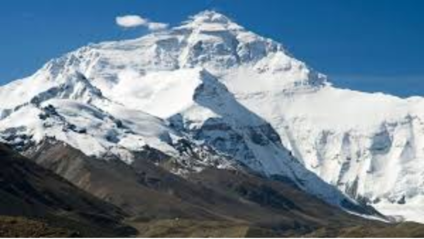 Mount Everest: शॉन ग्रीसले ने घर पर एवरेस्ट की ऊंचाई तक चढ़ाई