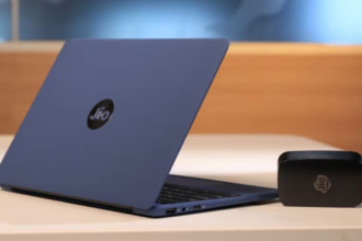 Reliance JioBook की कीमत घटी, दिवाली पर खरीदें 12,890 रुपये में