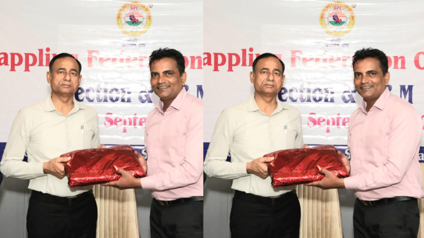 Kanpur: Sunil Chaturvedi बने भारतीय ग्रेपलिंग संघ के मीडिया प्रकोष्ठ के अध्यक्ष, विशेष योगदान के लिए सम्मानित 1 Sunil Chaturvedi बने भारतीय ग्रेपलिंग संघ के मीडिया प्रकोष्ठ के अध्यक्ष