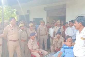 UP: 'अमेठी' परिवारों ने दबंगों के डर से किया अंतिम संस्कार से मना