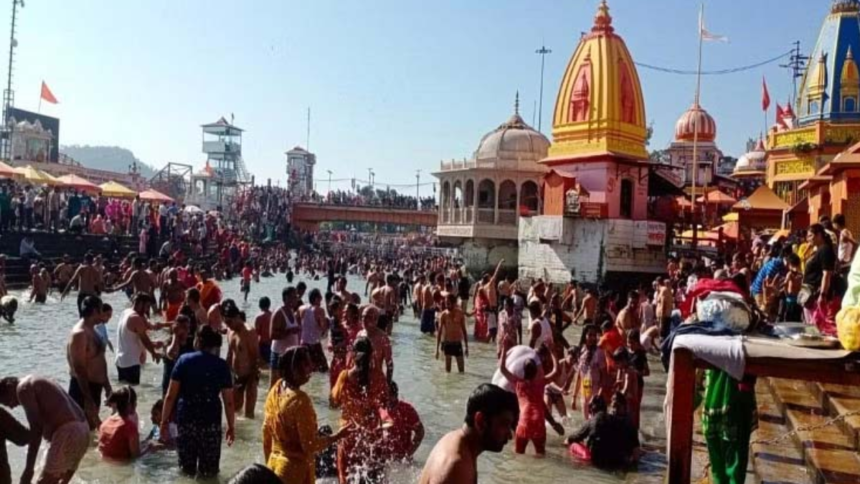 UP सिंचाई विभाग का दावा, गंगनहर बंद होने पर भी हरकी पैड़ी पर गंगा जल की उपलब्धता 1 UP सिंचाई विभाग का दावा, गंगनहर बंद होने पर भी हरकी पैड़ी पर गंगा जल की उपलब्धता