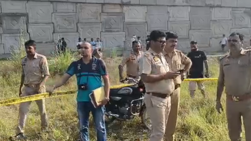 Greater Noida: दादरी क्षेत्र में युवक-युवती का मिला शव, जांच में जुटी पुलिस