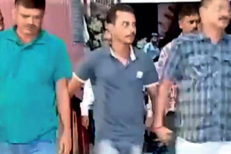 Kolkata: RG कर मेडिकल कॉलेज मामले में CBI की चार्जशीट- "संजय रॉय ने ही ट्रेनी डॉक्टर से किया दुष्कर्म और हत्या"