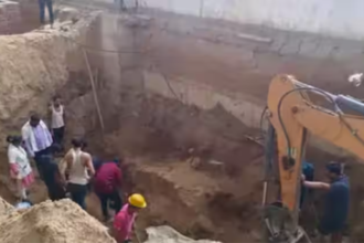 Gujarat: मेहसाणा में दर्दनाक हादसा, चट्टान गिरने से 7 मजदूरों की मौत, रेस्क्यू ऑपरेशन जारी