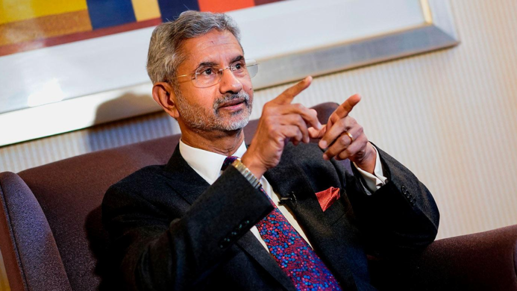 Delhi: कनाडा में भारतीय उच्चायुक्त पर लगाए गए बेतुके आरोप, विदेश मंत्रालय ने कनाडाई उच्चायुक्त को किया तलब