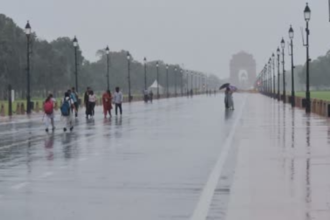 Weather Update: दिल्ली में बदल रहा है मौसम