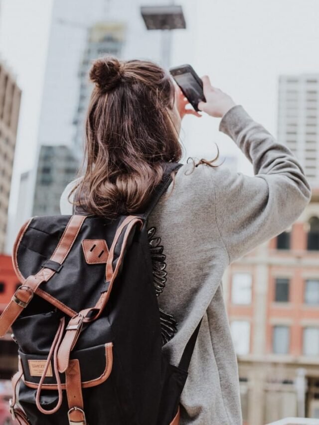 solo-travel-guide-benefits-safety-tips