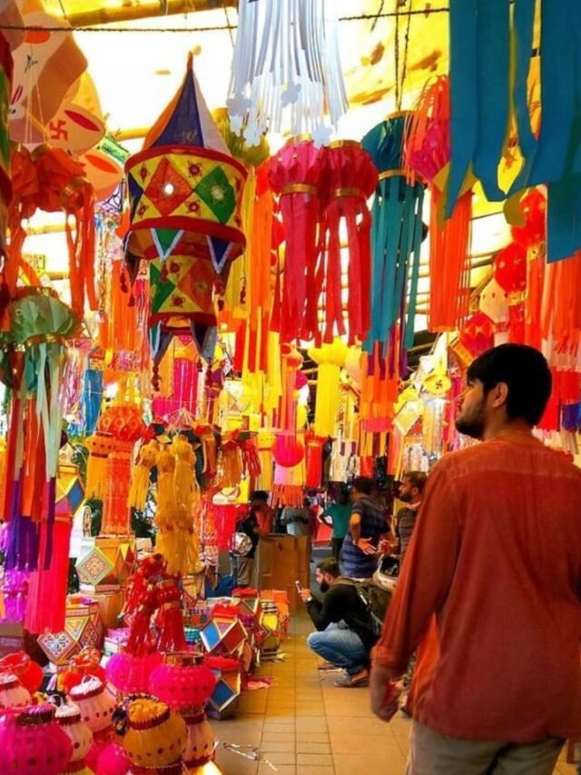 delhi-best-markets-for-diwali-shopping